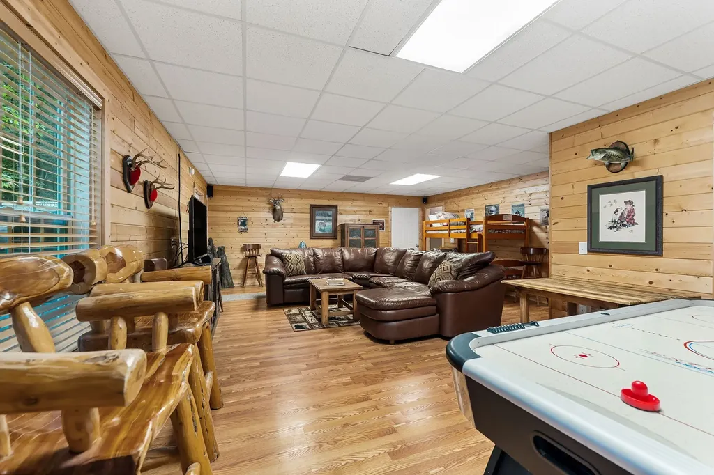 375 Lakeside Drive Smithville TN 37166