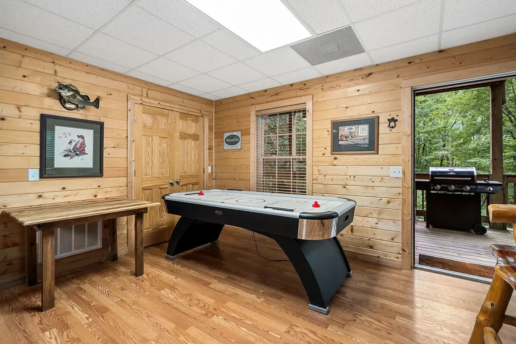 375 Lakeside Drive Smithville TN 37166