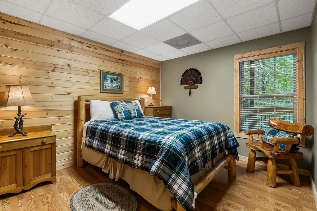 375 Lakeside Drive Smithville TN 37166