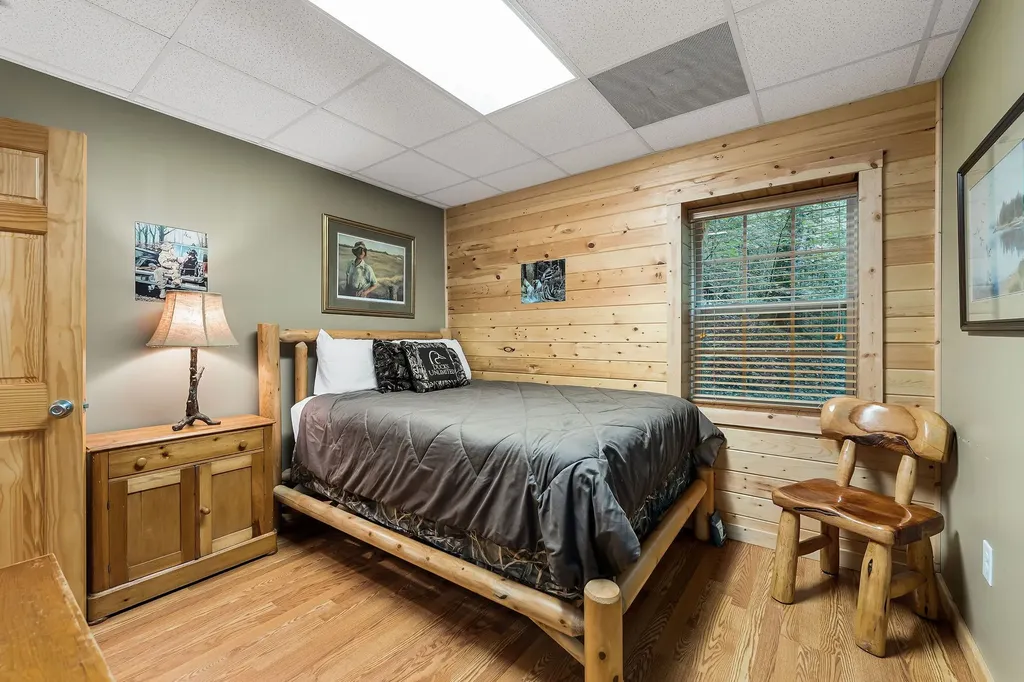 375 Lakeside Drive Smithville TN 37166