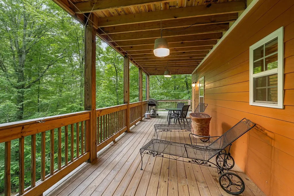 375 Lakeside Drive Smithville TN 37166