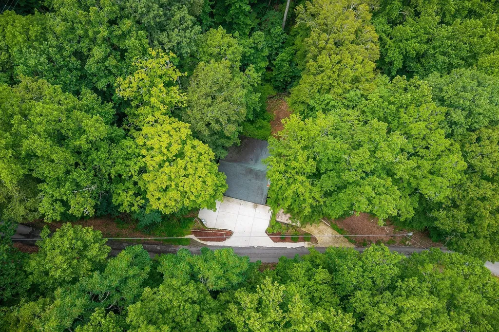 375 Lakeside Drive Smithville TN 37166