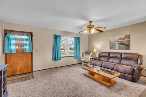 1001 Henley Street Decherd TN 37324