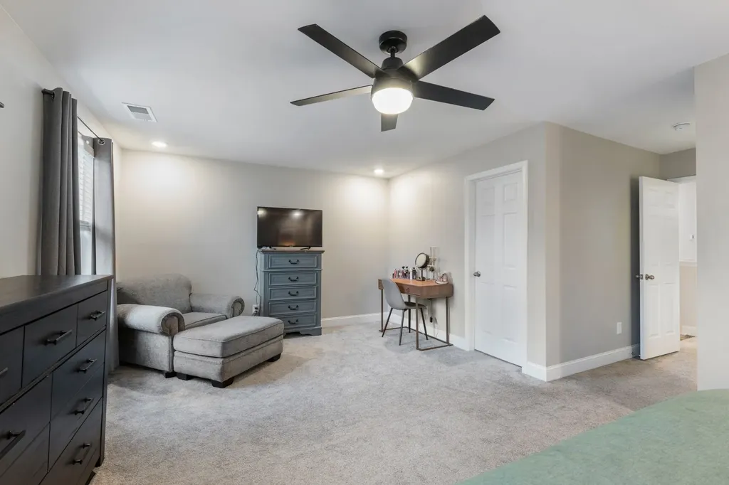202 Grandstand Boulevard Gallatin TN 37066