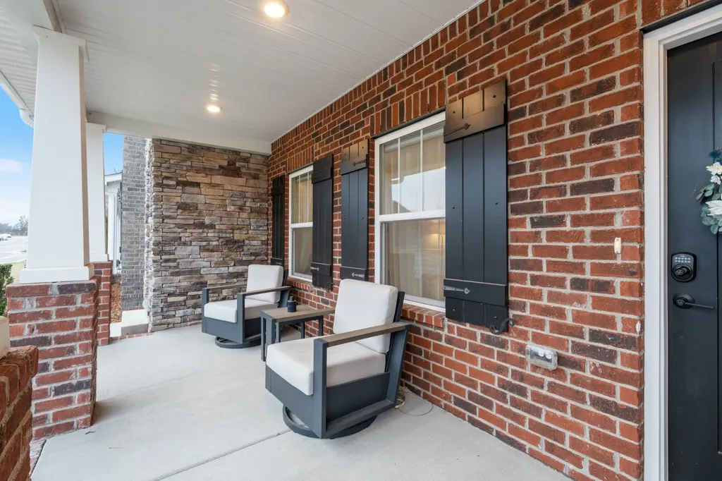 202 Grandstand Boulevard Gallatin TN 37066