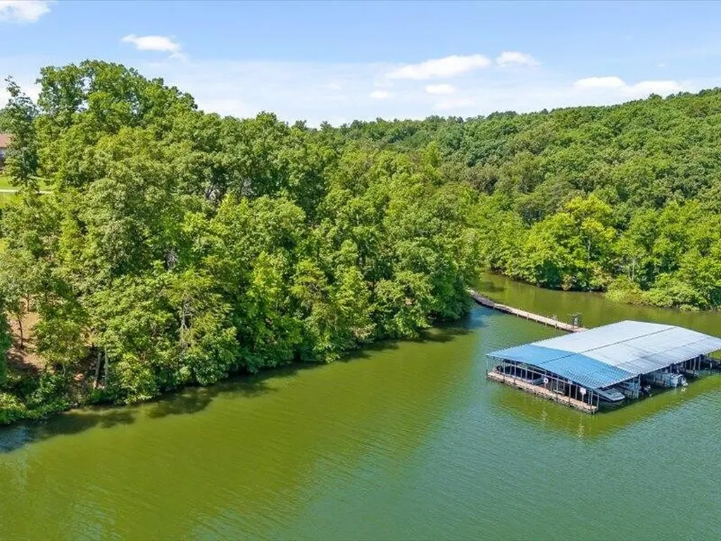 15887 Channel Pointe Drive Sale Creek TN 37373