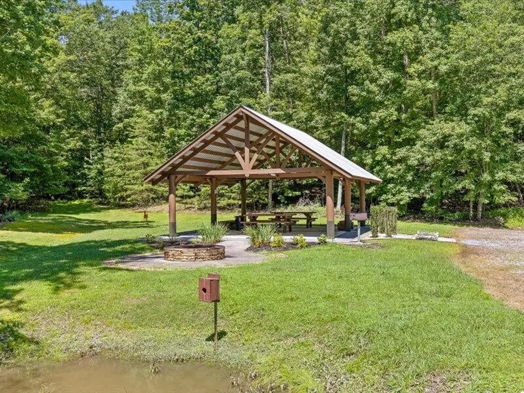 15887 Channel Pointe Drive Sale Creek TN 37373