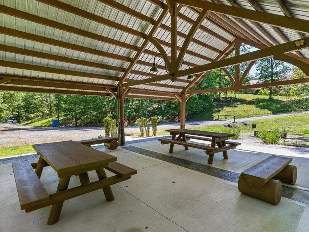 15887 Channel Pointe Drive Sale Creek TN 37373
