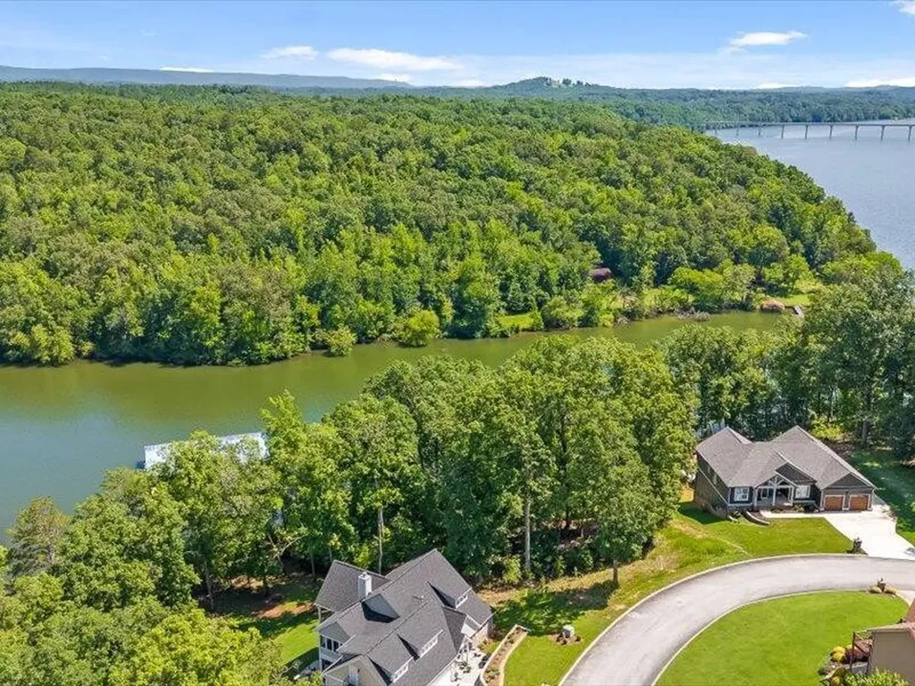 15887 Channel Pointe Drive Sale Creek TN 37373