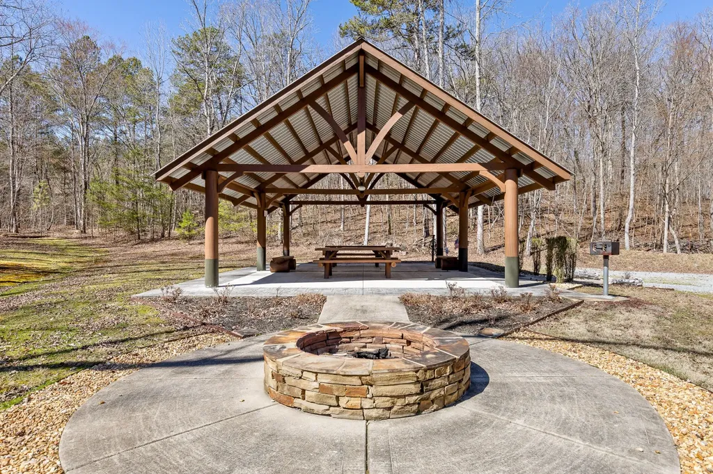 15887 Channel Pointe Drive Sale Creek TN 37373