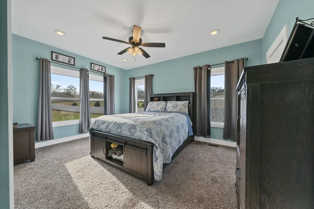 2086 Beverly Court Springfield TN 37172
