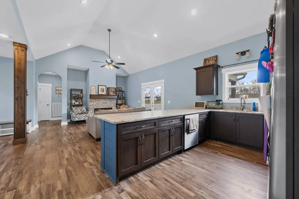2086 Beverly Court Springfield TN 37172