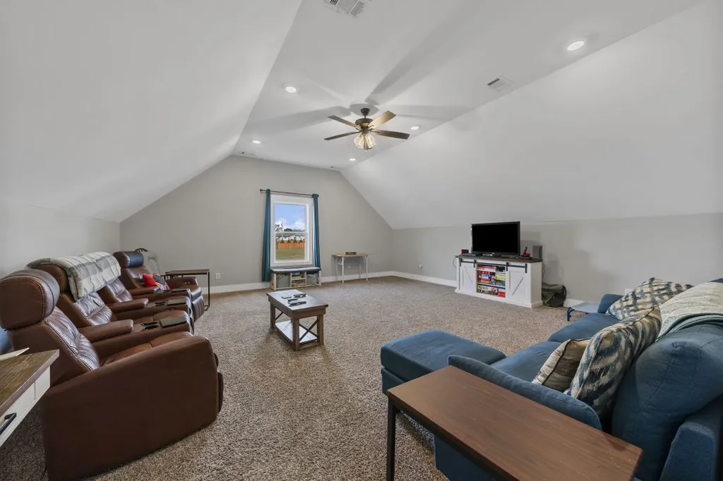 2086 Beverly Court Springfield TN 37172