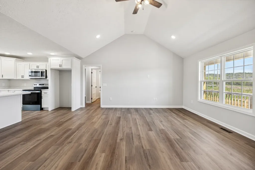 1508 Ellie Claire Way Lewisburg TN 37091