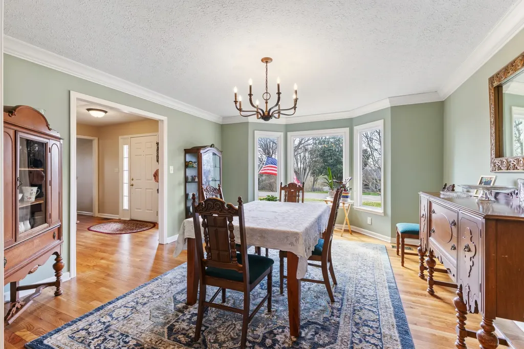 709 Harris Drive Gallatin TN 37066