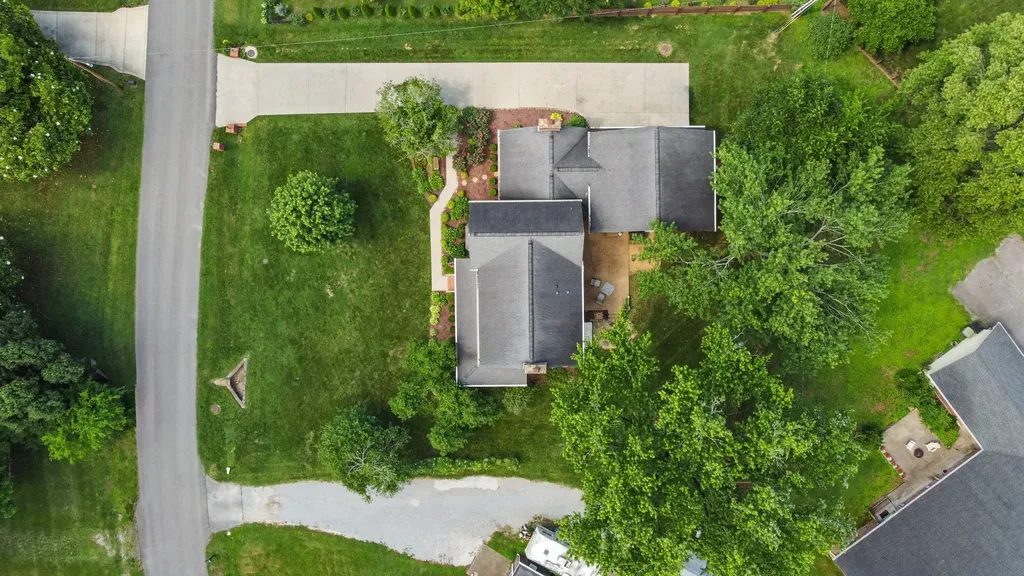 709 Harris Drive Gallatin TN 37066