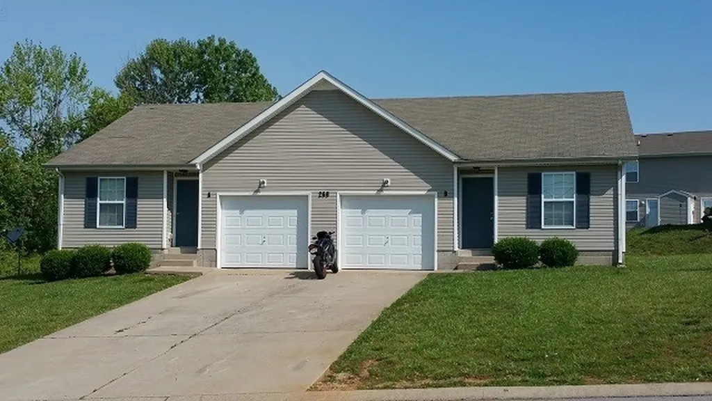 260 Executive Avenue Clarksville TN 37042