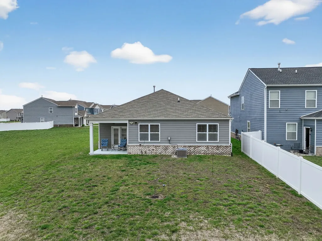 7129 Sunny Parks Drive White House TN 37188