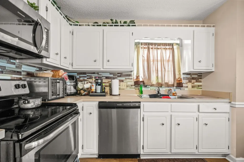130 Cheshire Court Goodlettsville TN 37072