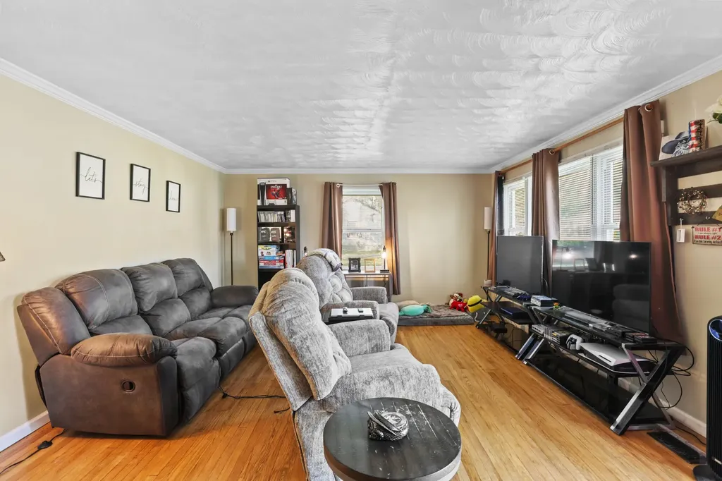 604 Pennsylvania Annex Lebanon TN 37087