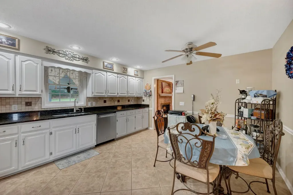 2700 Canoe Branch Road Lebanon TN 37087