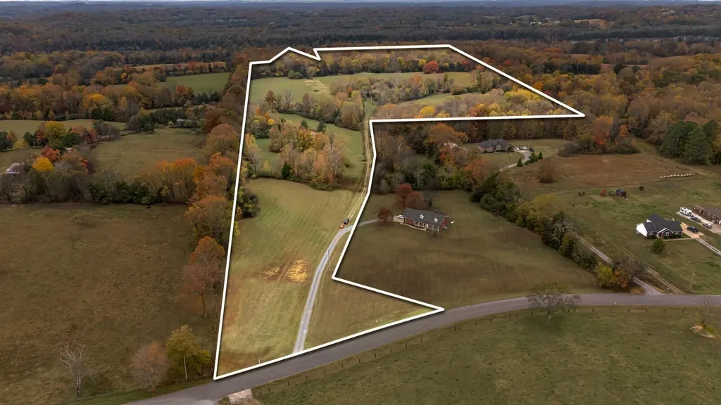 2700B Canoe Branch Road Lebanon TN 37087