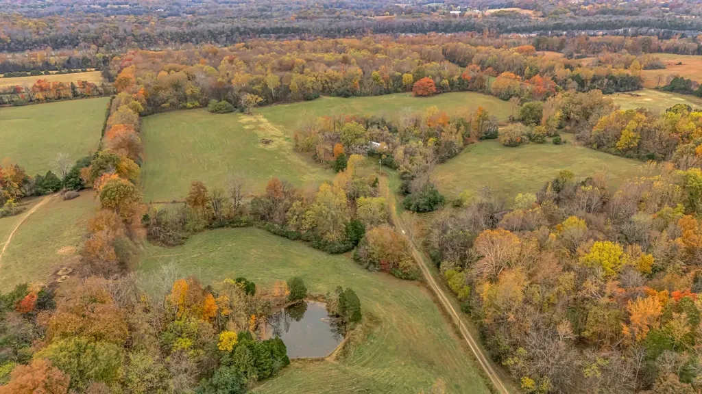 2700B Canoe Branch Road Lebanon TN 37087