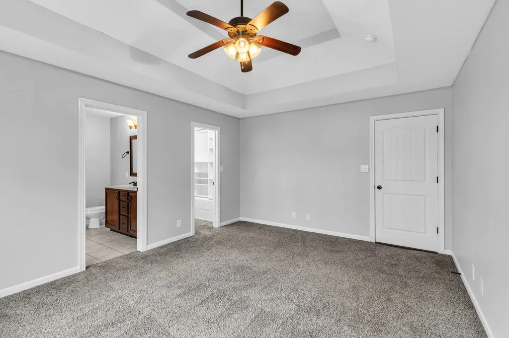 1176 Freedom Drive Clarksville TN 37042