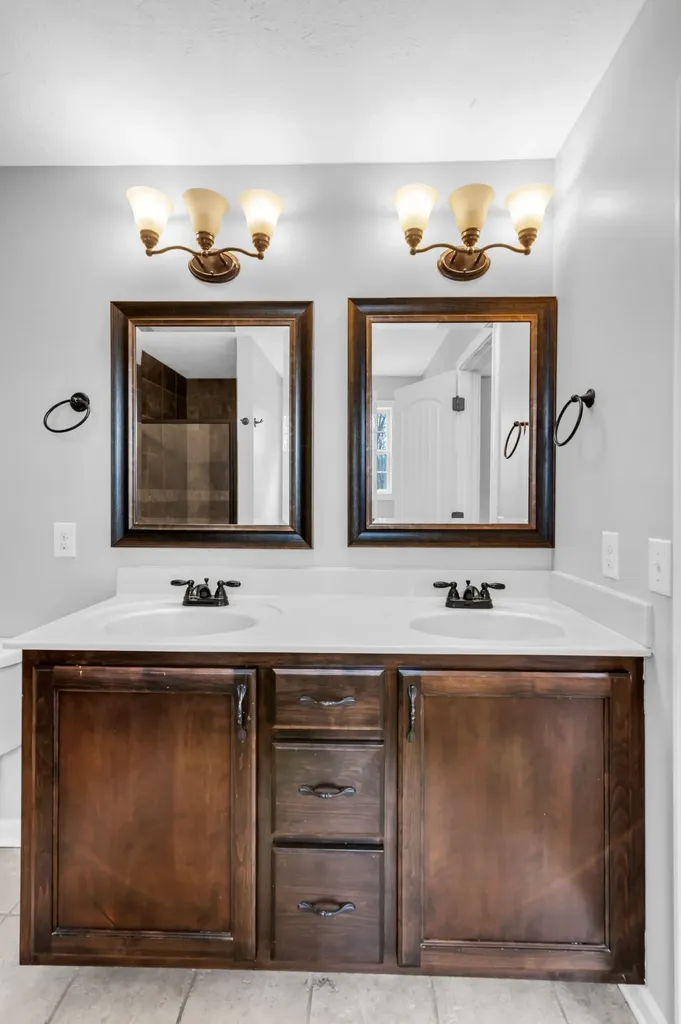 1176 Freedom Drive Clarksville TN 37042