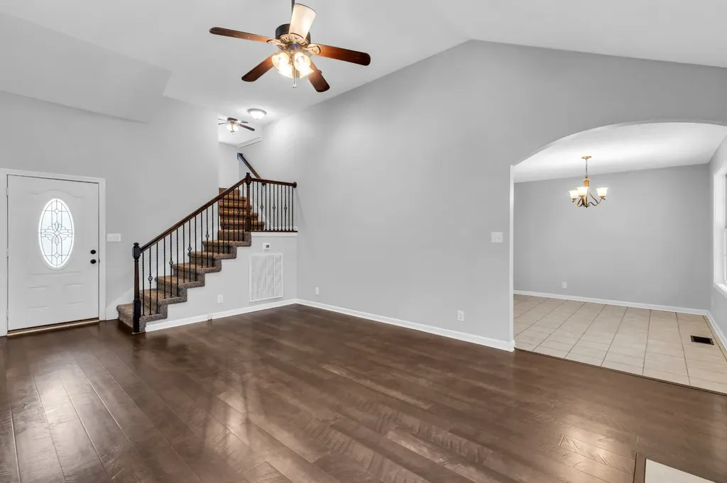 1176 Freedom Drive Clarksville TN 37042