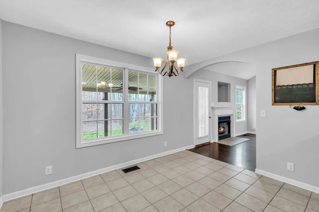 1176 Freedom Drive Clarksville TN 37042