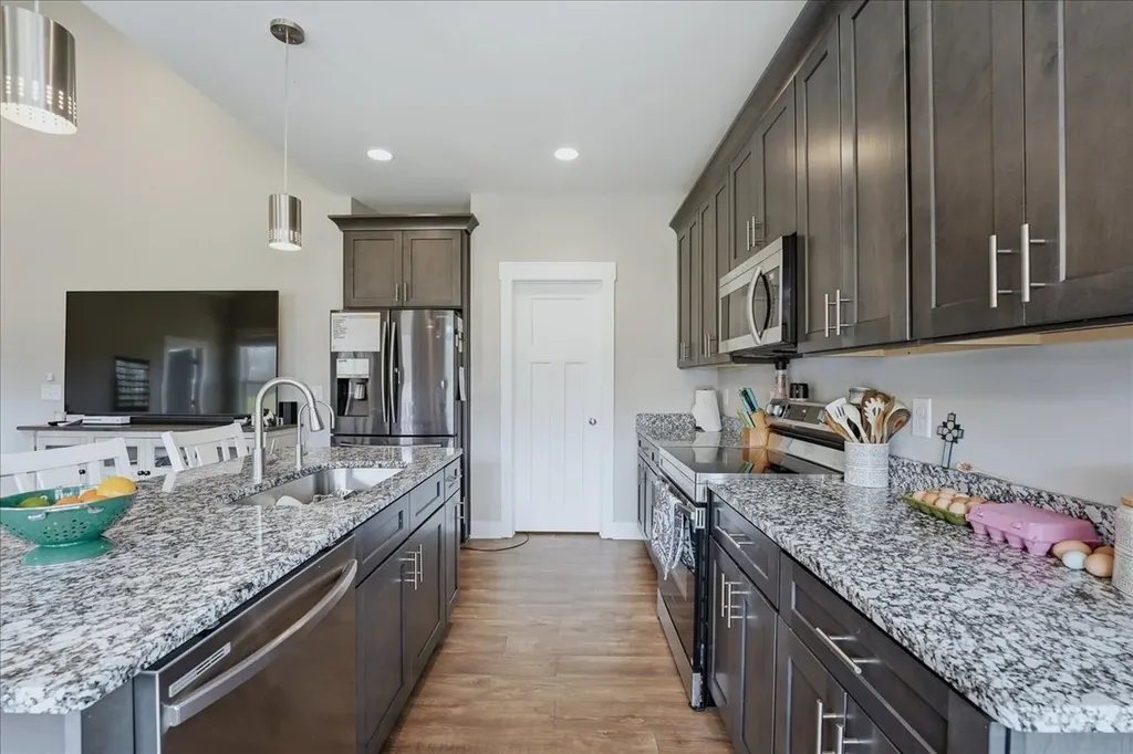 1637 Smartt Station Road Morrison TN 37357