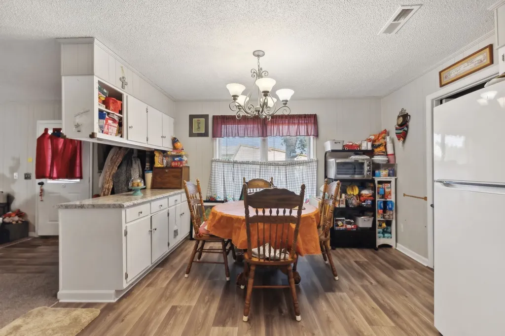 4901 Highway 52, W Lafayette TN 37083
