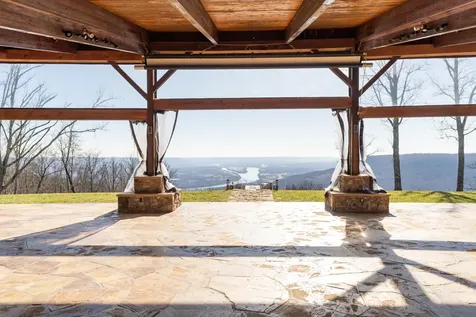 0 Crockett Point Sequatchie TN 37374