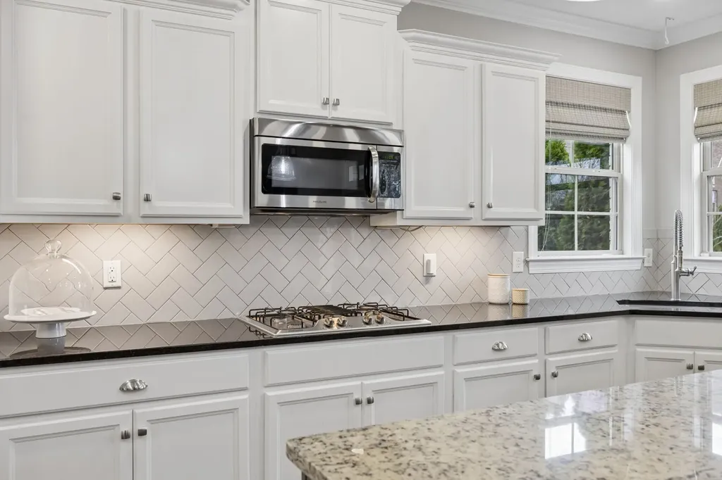 7005 Salmon Run Spring Hill TN 37174