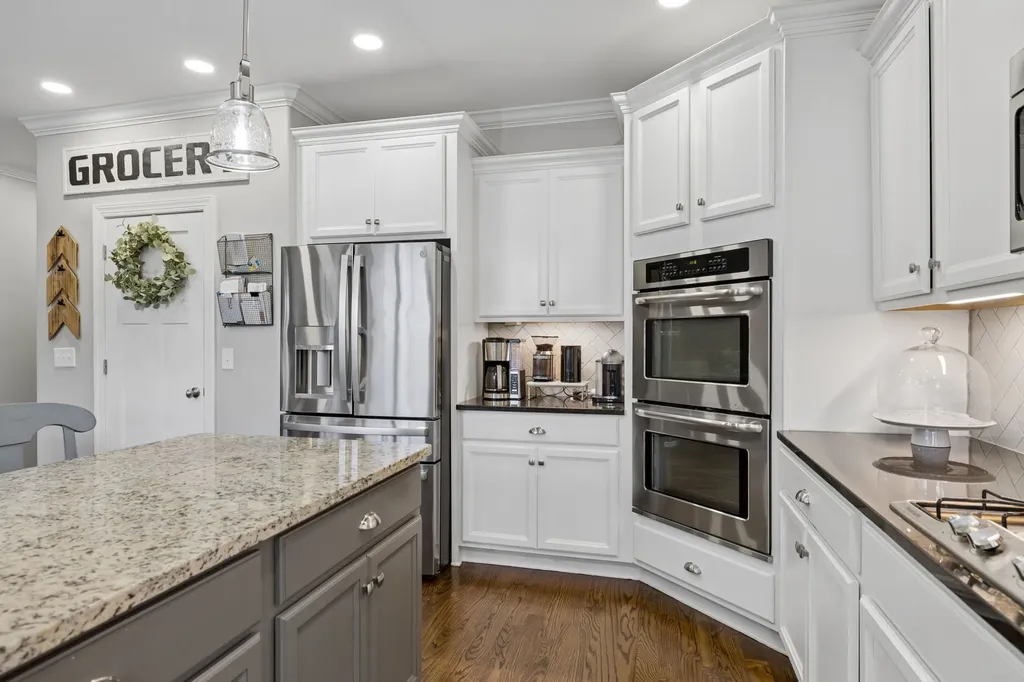 7005 Salmon Run Spring Hill TN 37174