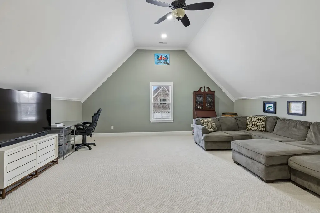 7005 Salmon Run Spring Hill TN 37174