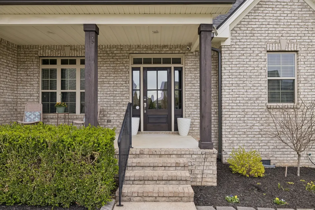 7005 Salmon Run Spring Hill TN 37174