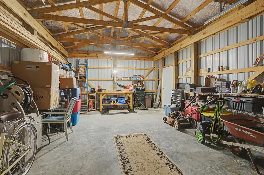109 Tanesha Court Portland TN 37148