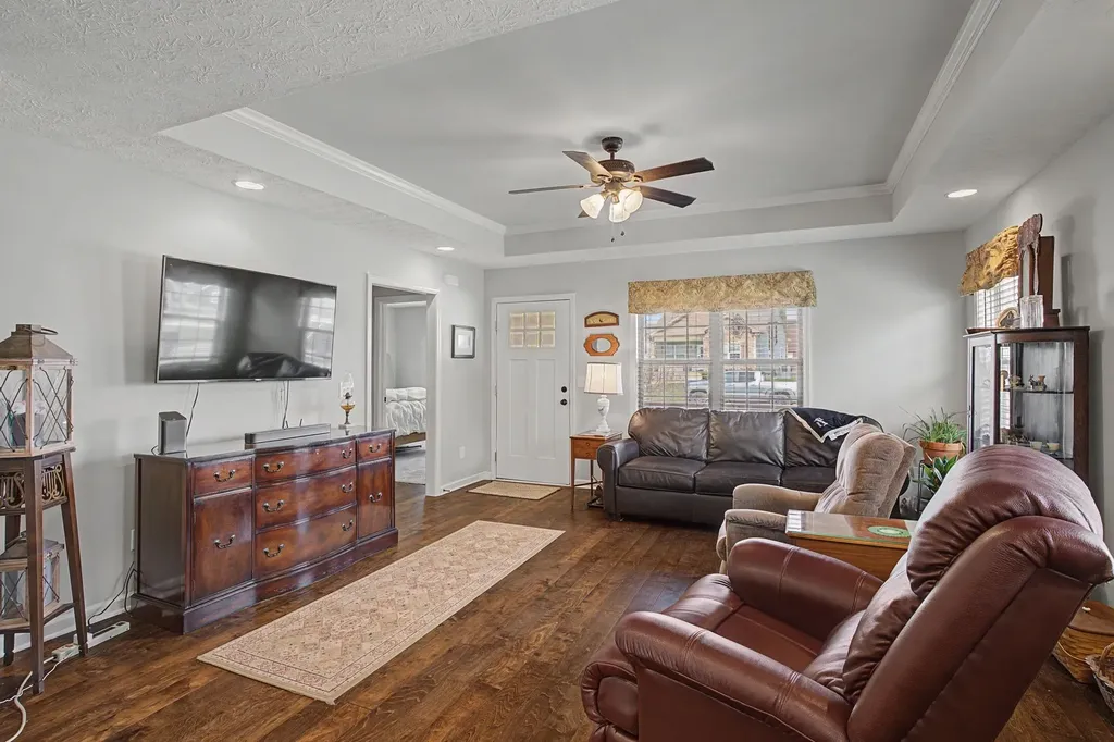 109 Tanesha Court Portland TN 37148