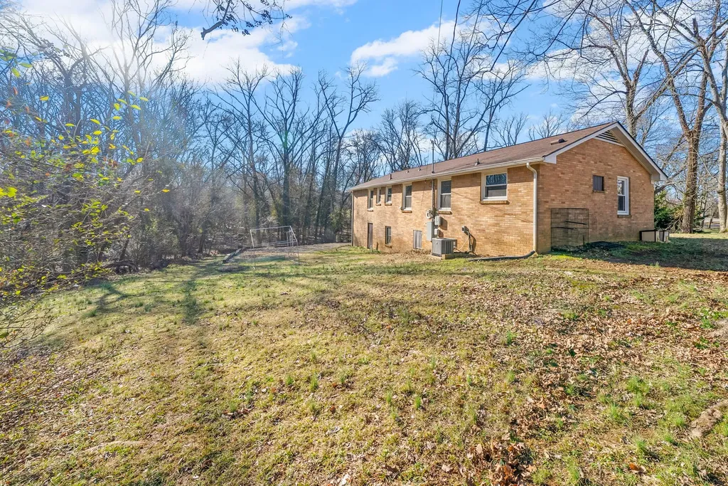 301 Shanee Terrace Clarksville TN 37042