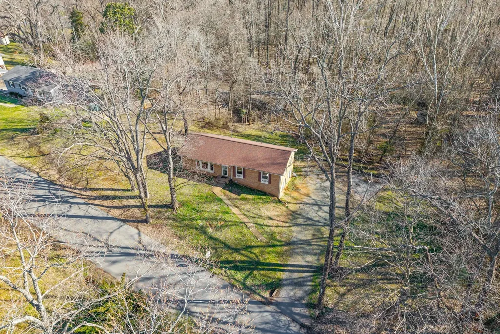 301 Shanee Terrace Clarksville TN 37042