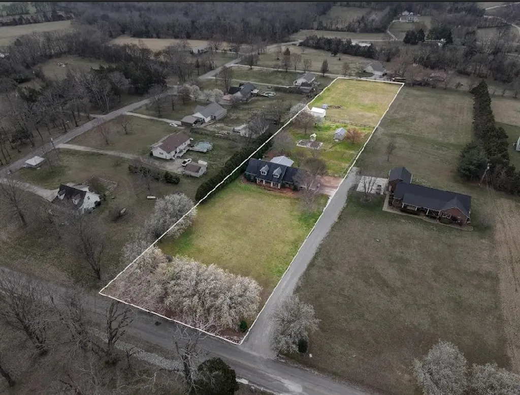 4360 Scott Hollow Road Culleoka TN 38451
