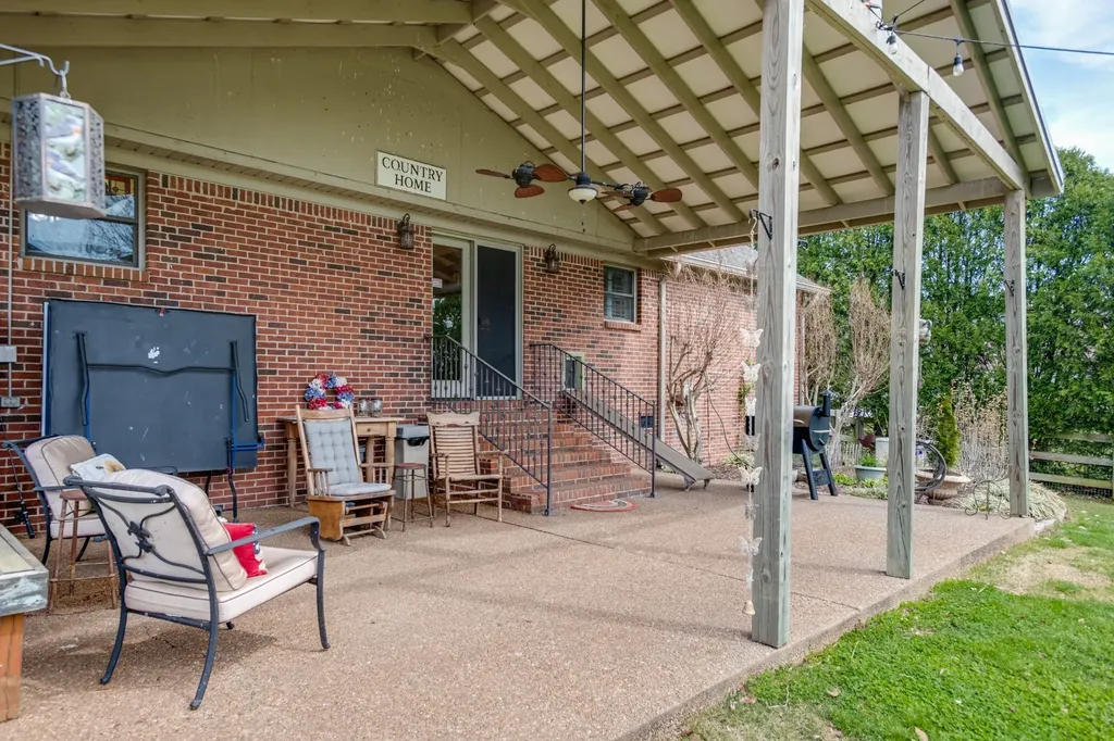 4360 Scott Hollow Road Culleoka TN 38451