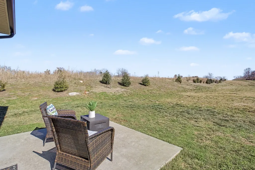 306 Nessa Street Lebanon TN 37090