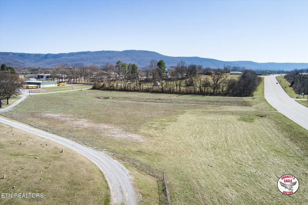 0 Us-127 Pikeville TN 37367