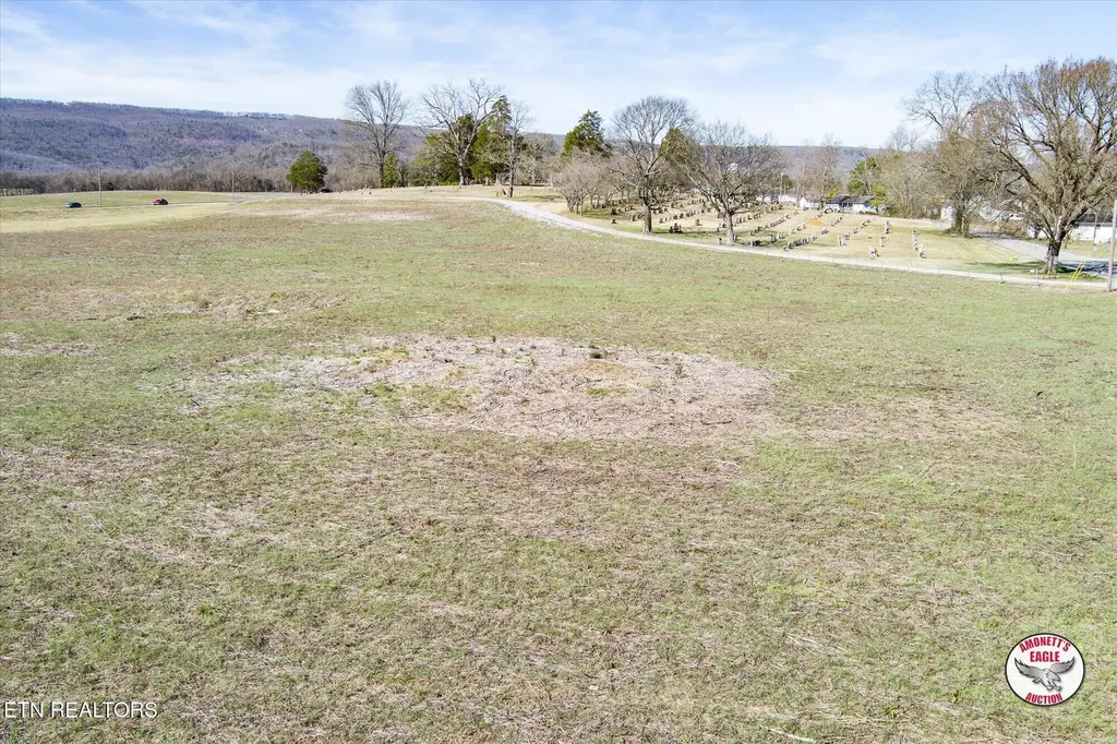 0 Us-127 Pikeville TN 37367