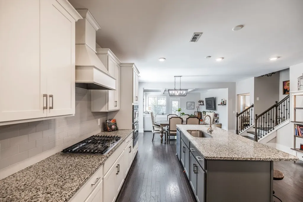 1035 Nave Court Nashville TN 37214