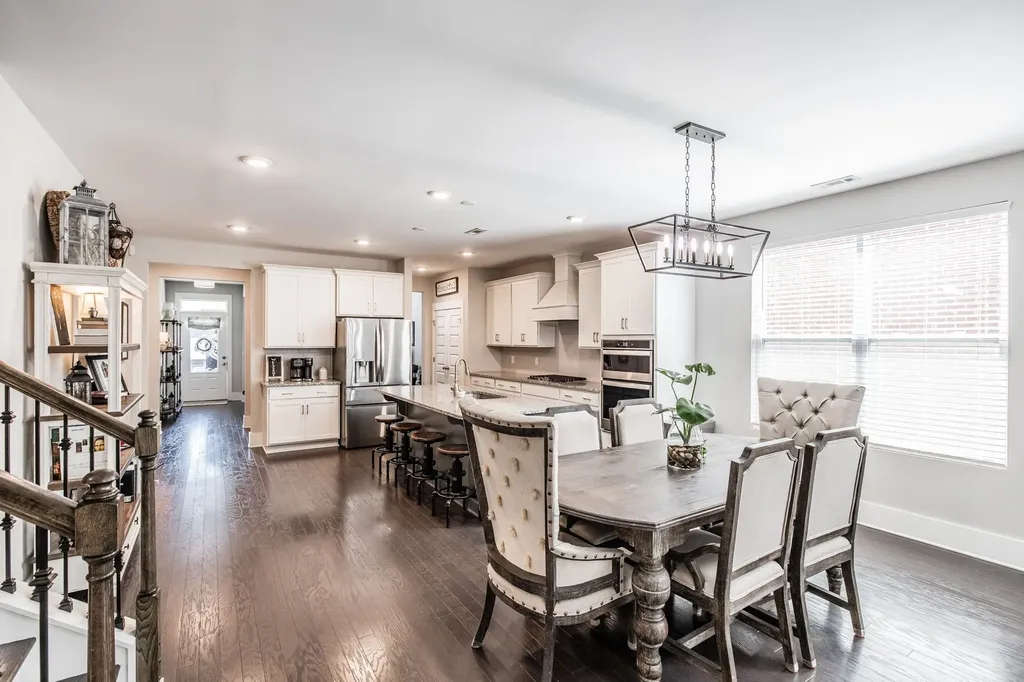 1035 Nave Court Nashville TN 37214