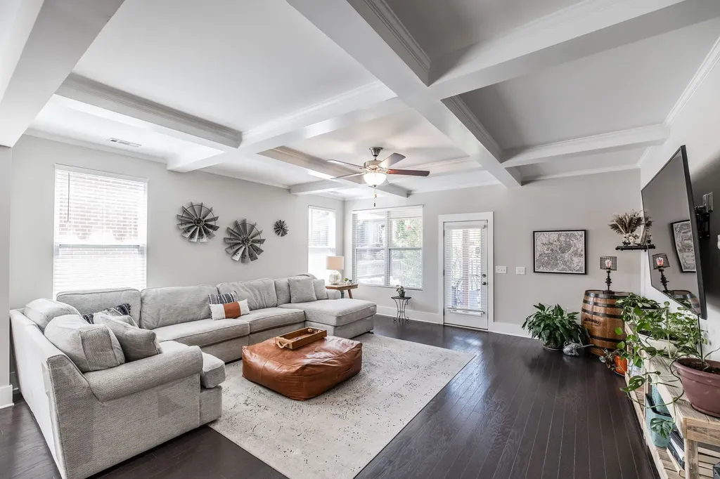 1035 Nave Court Nashville TN 37214